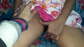 سكس عربي نار و ساخن و شاب ينيك جارته بقوة